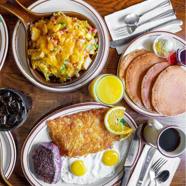 Hale's Restaurant & Lounge, business photo 4