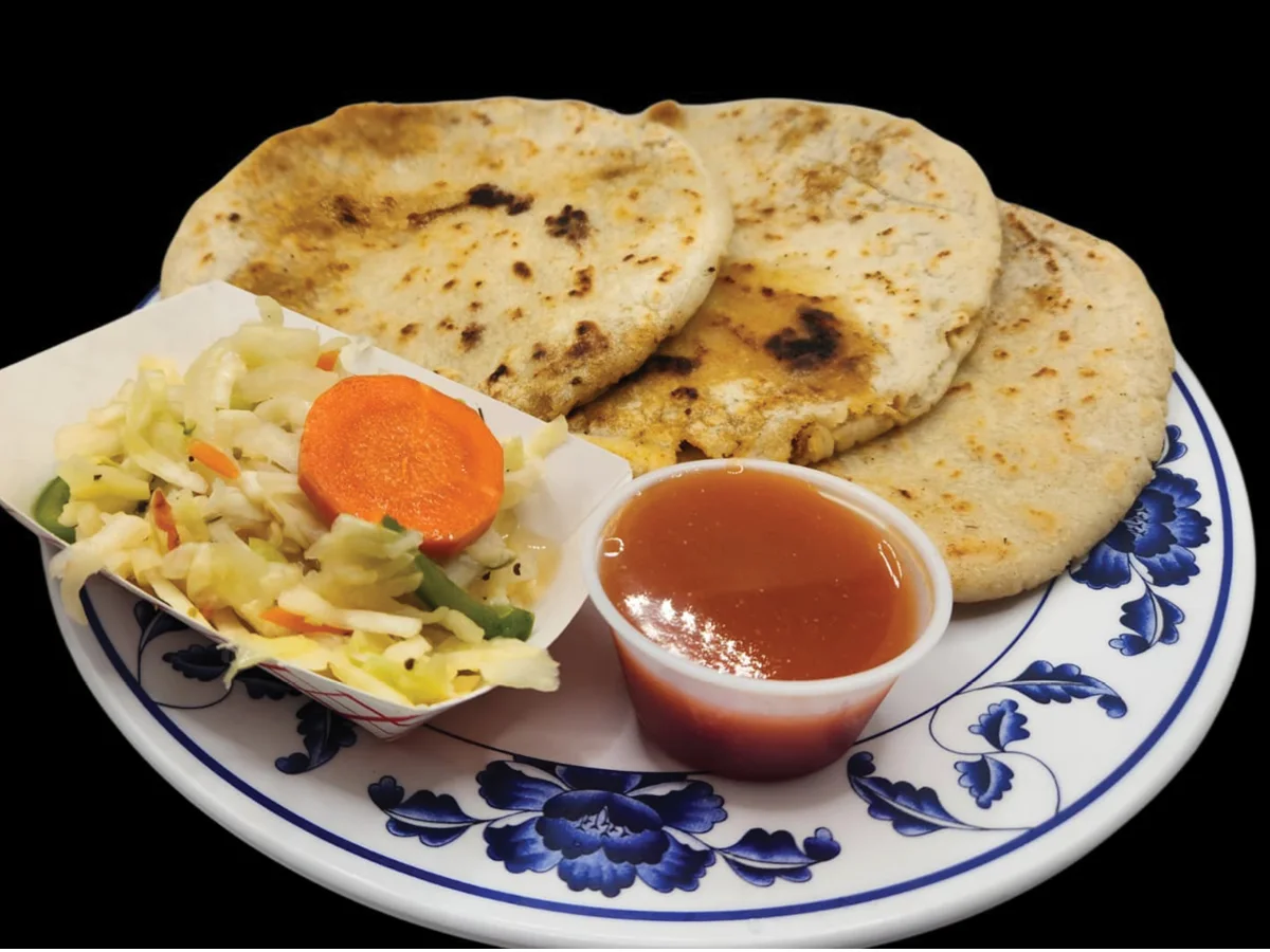 Sivar's Antojitos Salvadoreños, business photo 4